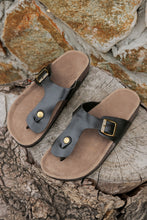 Load image into Gallery viewer, Black Buckle Leather Thong Slippers