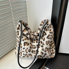 Load image into Gallery viewer, Leopard Furry Shoulder Bag
