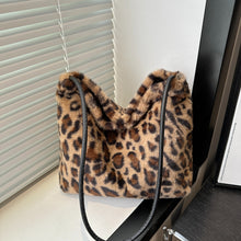 Load image into Gallery viewer, Leopard Furry Shoulder Bag
