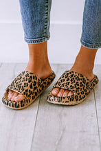 Load image into Gallery viewer, Leopard Print Slippers
