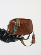 Load image into Gallery viewer, Leather Printed Strap Cassette Bag
