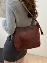 Load image into Gallery viewer, Leather Adjustable Strap Bag with Pouch
