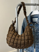 Load image into Gallery viewer, Bubble Quilted Shoulder Bag
