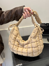 Load image into Gallery viewer, Bubble Quilted Shoulder Bag
