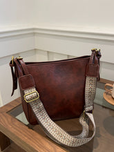 Load image into Gallery viewer, Leather Adjustable Strap Bag with Pouch
